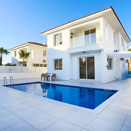 וילה Pernera Family Villas
