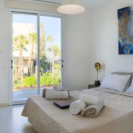 וילה Pernera Family Villas